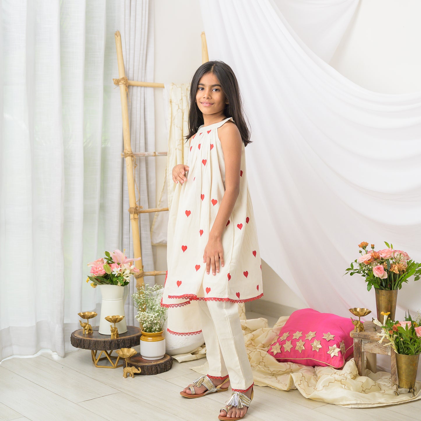 Cream And Red Kurta Set With Dupatta