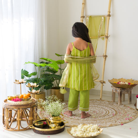 Lines of Pure Bond Kurta Set with Green Kurta-Pants-Dupatta