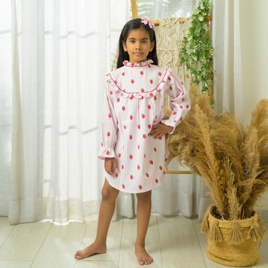 Strawbery Print Seersucker Nighty