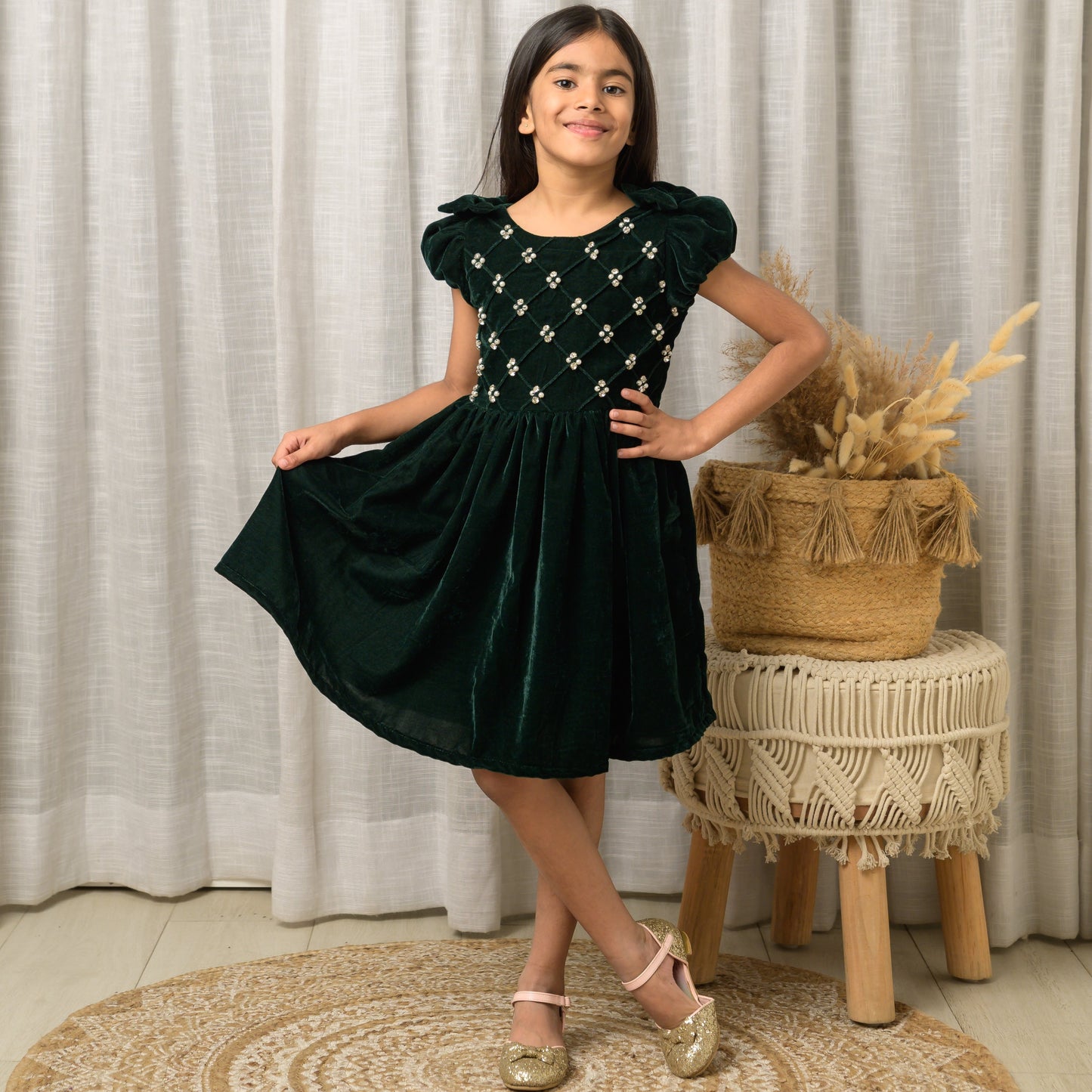 Green Velvet Party Dress With Diamond