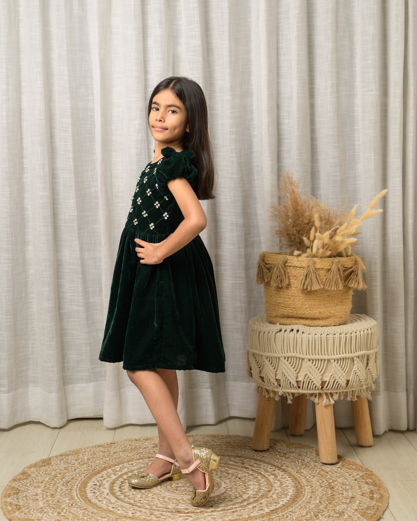 Green Velvet Party Dress With Diamond