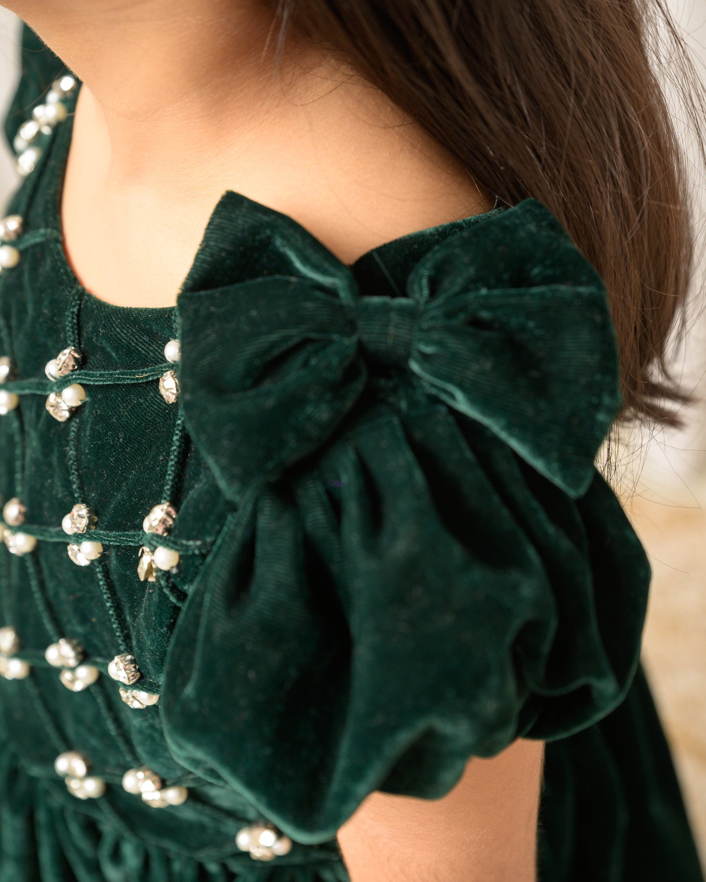 Green Velvet Party Dress With Diamond
