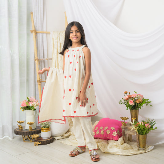 Cream And Red Kurta Set With Dupatta