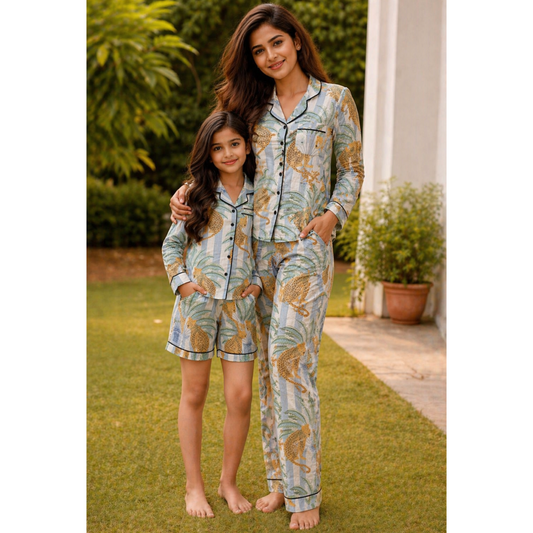 Leopard print Mom Twinning Night Suit Set