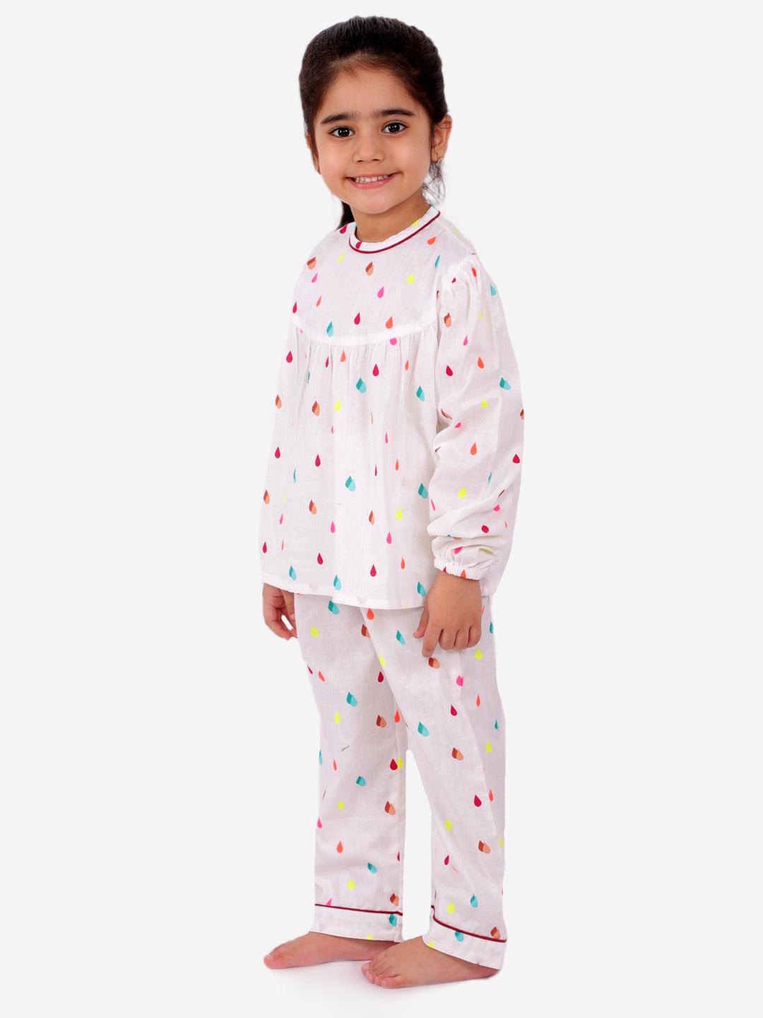 Off White Full Sleeve All Over Print Sleepwear Sets